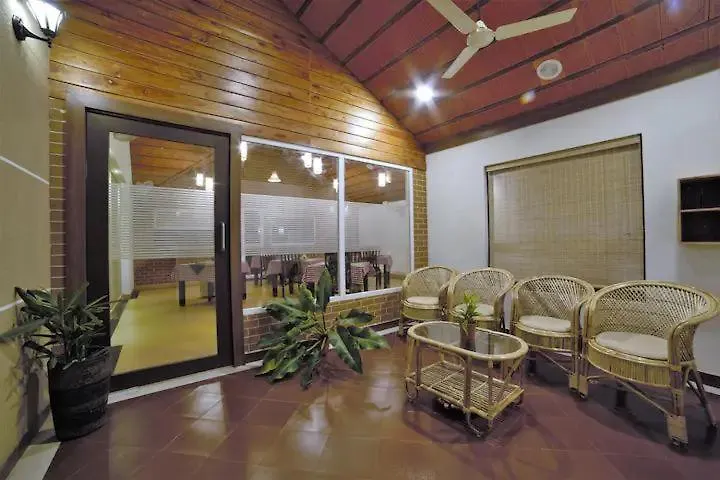 Resort Aarogyamantra Integrated Healing Hotel Kaduturutti